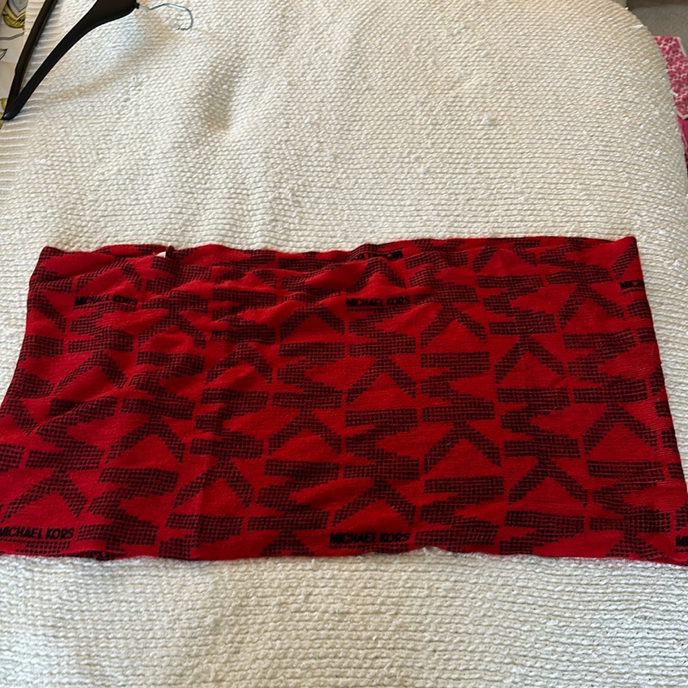 Michael Kors infinity scarf